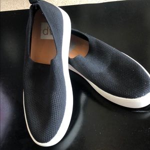 DV slide sneakers
